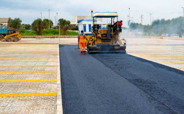 Best Driveway Paving Near Me  in Watertown, WI